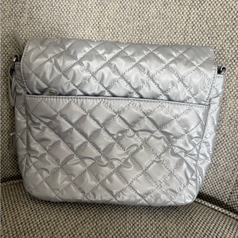 Mz Wallace Silver Oyster Crosby Lock Medium Crossbody Bag - Picture 4 of 11